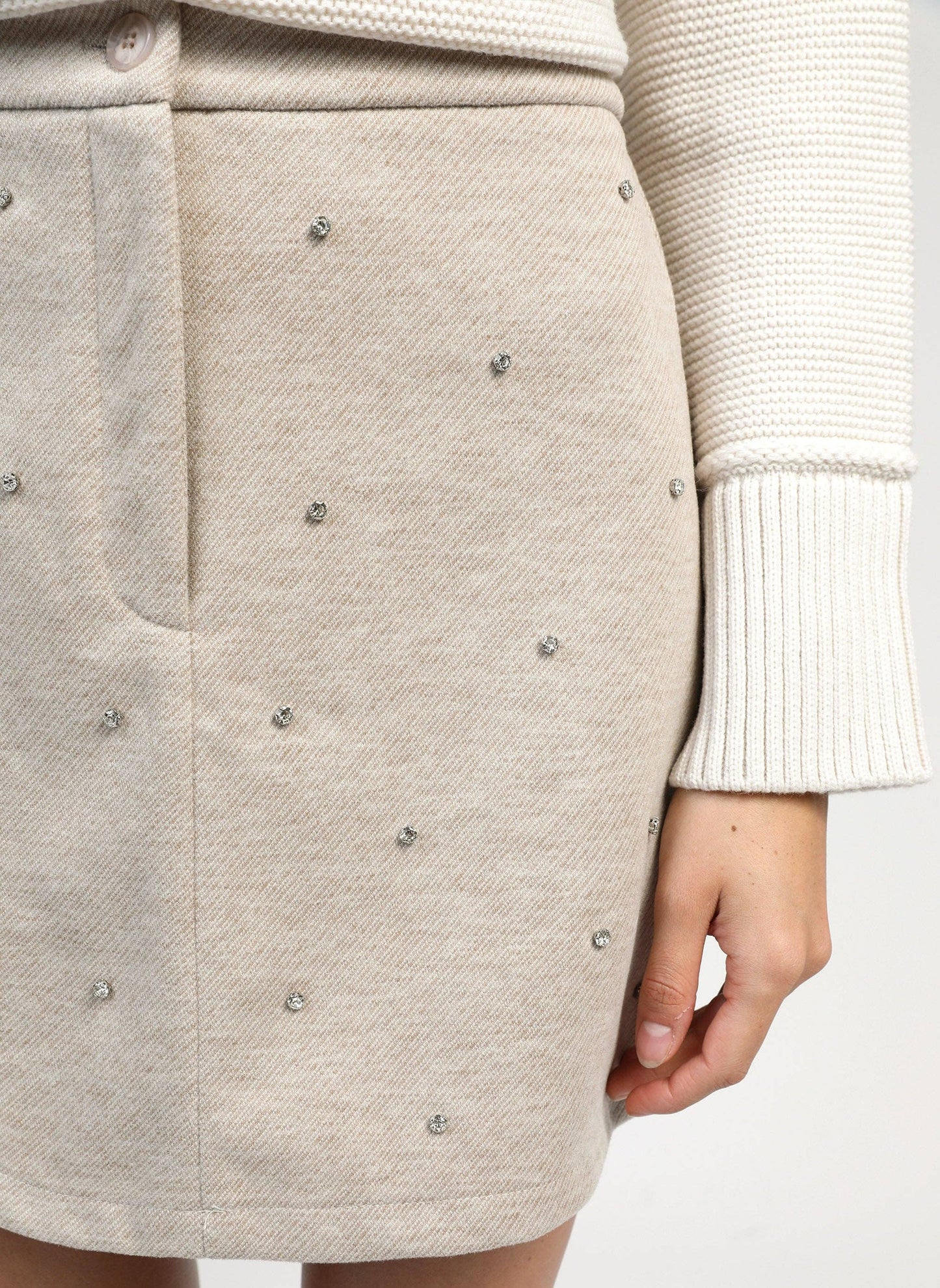 Minigonna Julinia beige con strass
