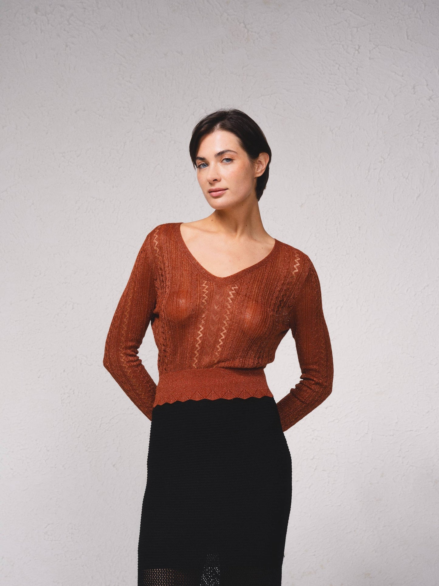 Maglione corto all’uncinetto con lurex