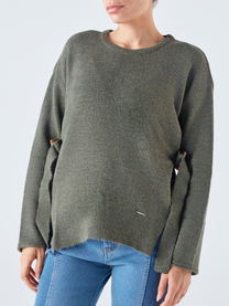 Maglione in maglia con fibbia laterale