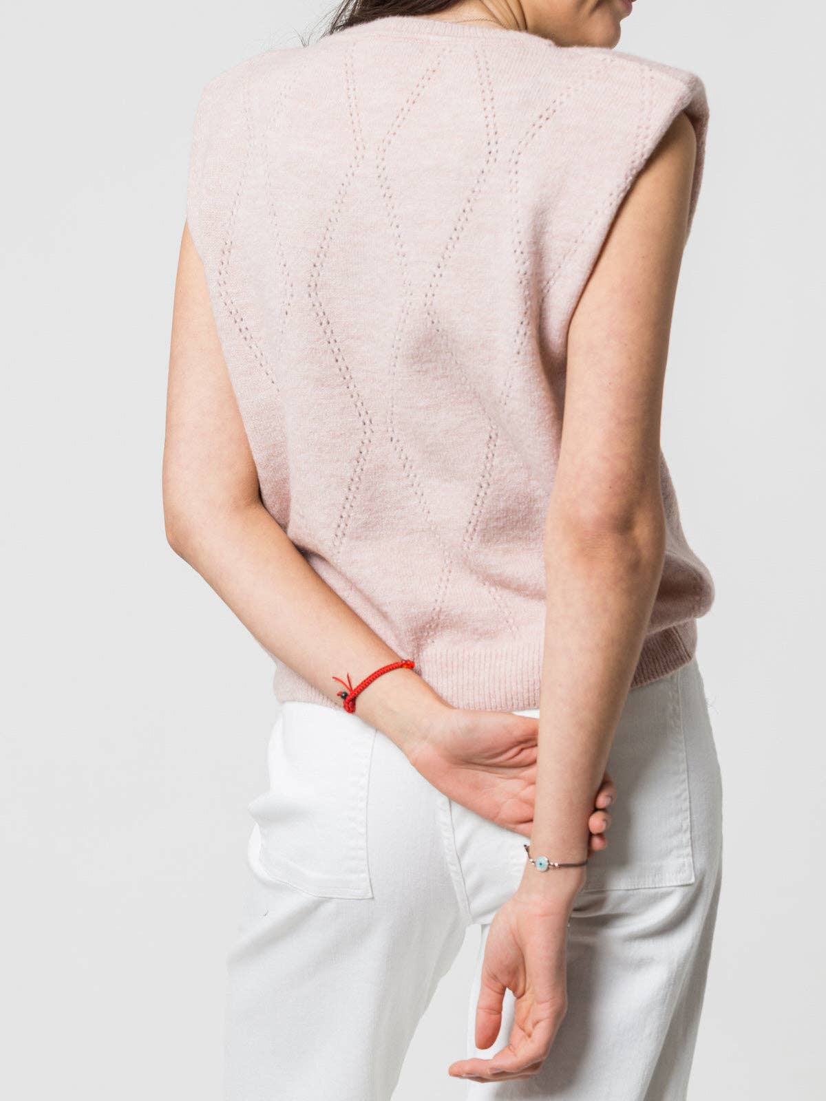 Gilet in maglia con spalle strutturate