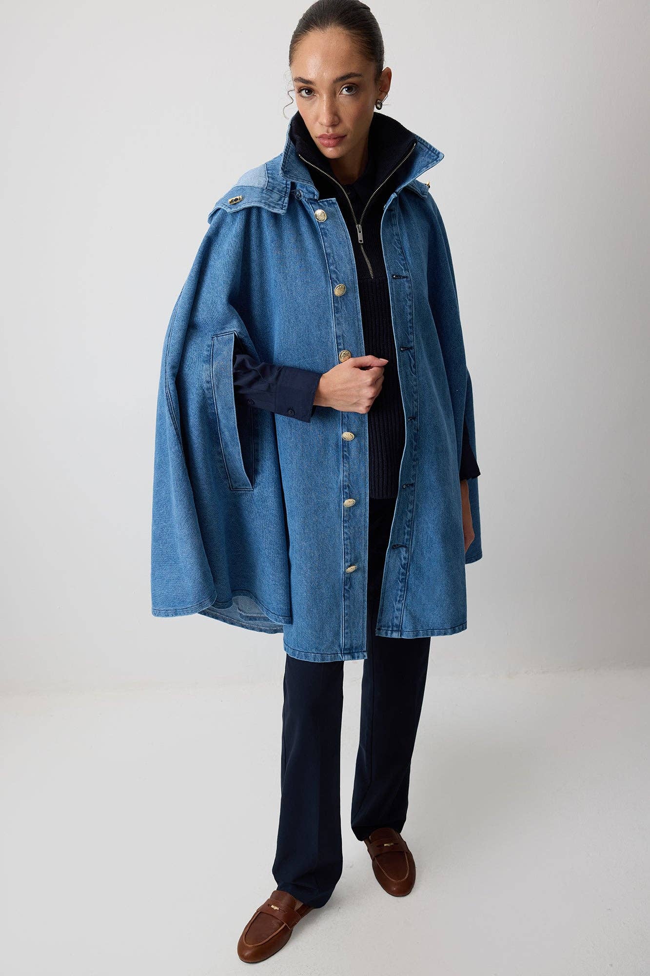 Poncho in denim con cappuccio
