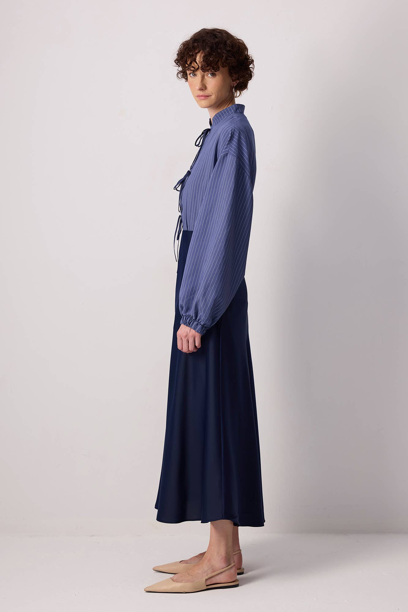 Gonna lunga in raso a linea A blu navy