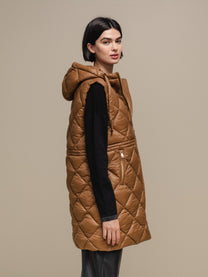 Gilet imbottito lungo con cappuccio da donna