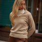 Polo in maglia leggera con scollo a V