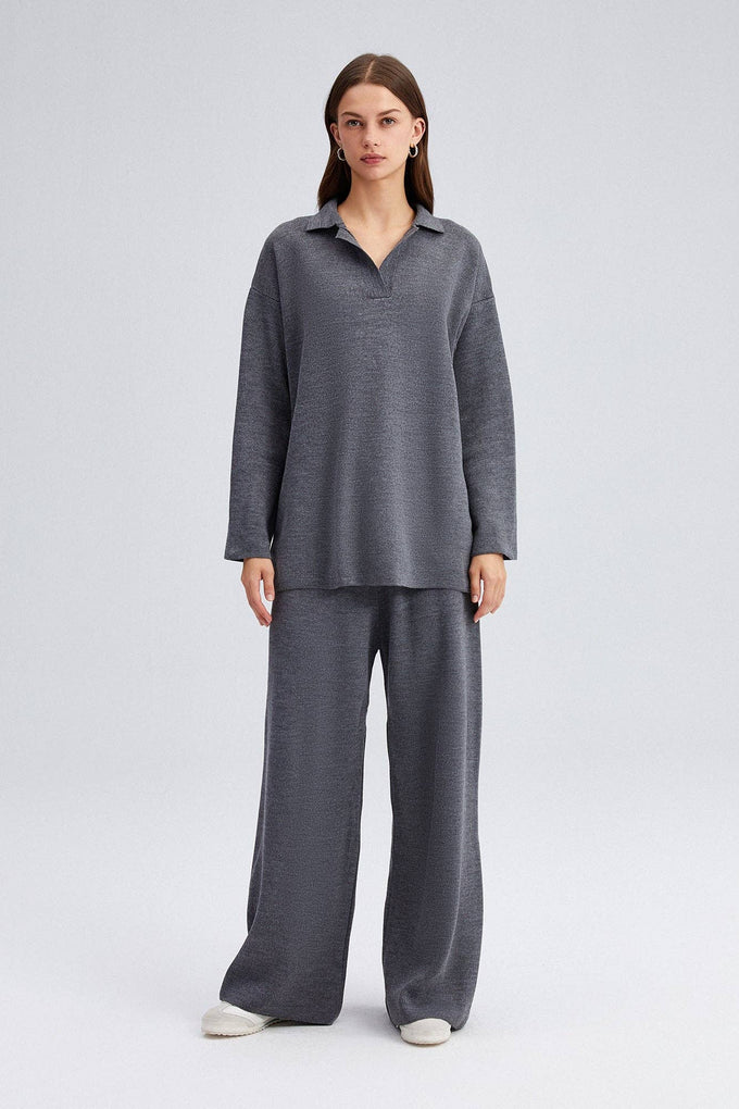 Set tunica e pantaloni in maglia con colletto