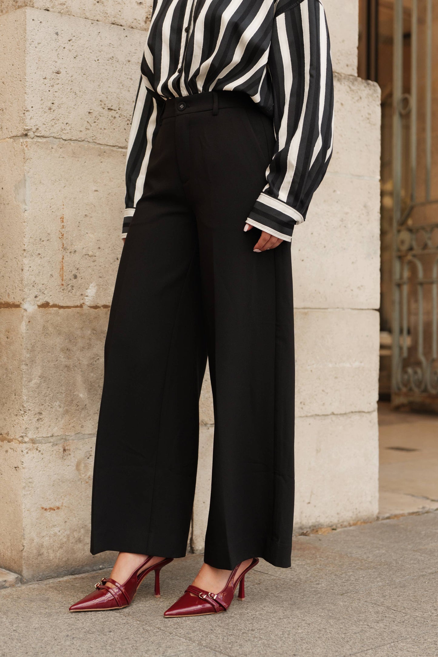 Pantaloni sartoriali a gamba larga Coline