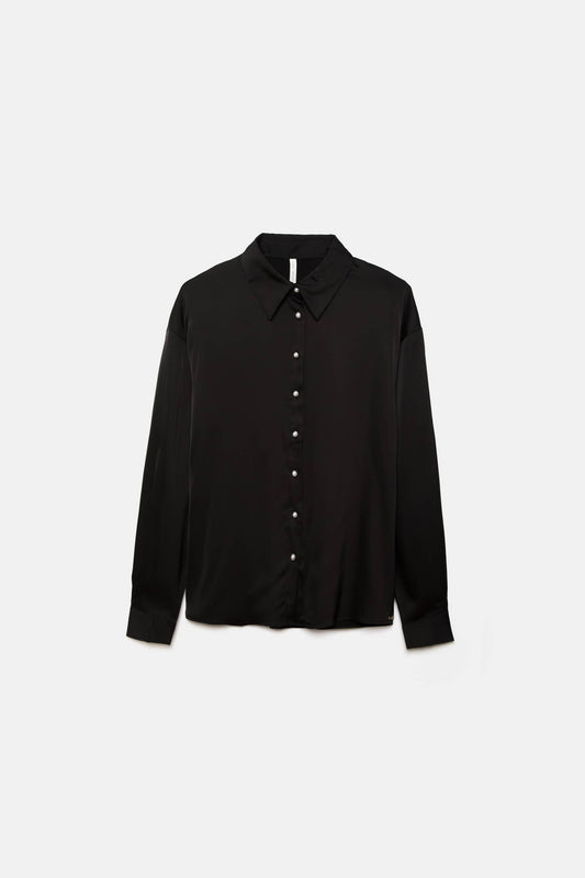 Camicia in raso con bottoni perlati