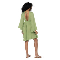 Vestito corto estivo verde con maniche a campana
