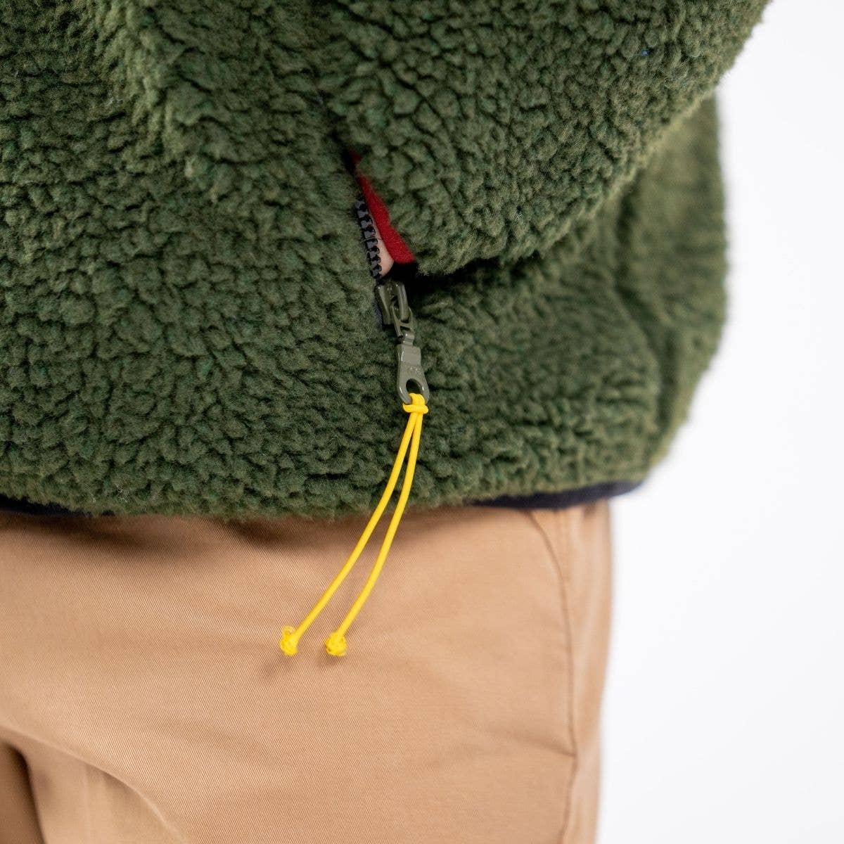 Giacca sherpa unisex con zip kaki
