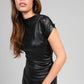 Abito lungo in similpelle nero con collo alto