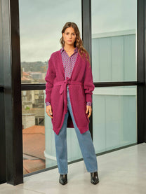 Cardigan lungo in maglia con cintura