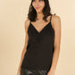 Top camisole in raso con scollo a V in pizzo