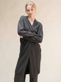 Cardigan lungo superfine in misto cashmere con maglia 3D senza cuciture