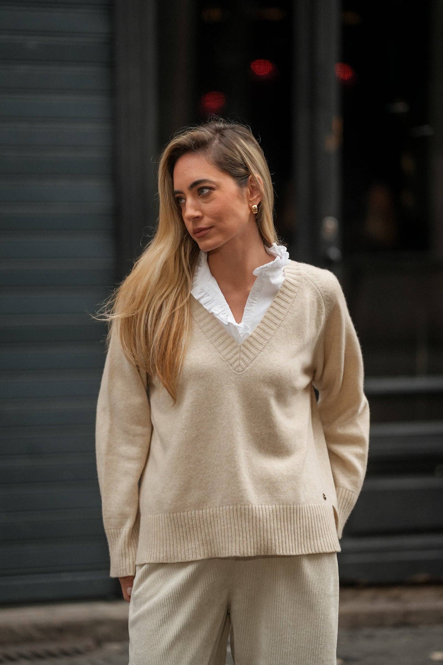 Maglione in lana con scollo a V