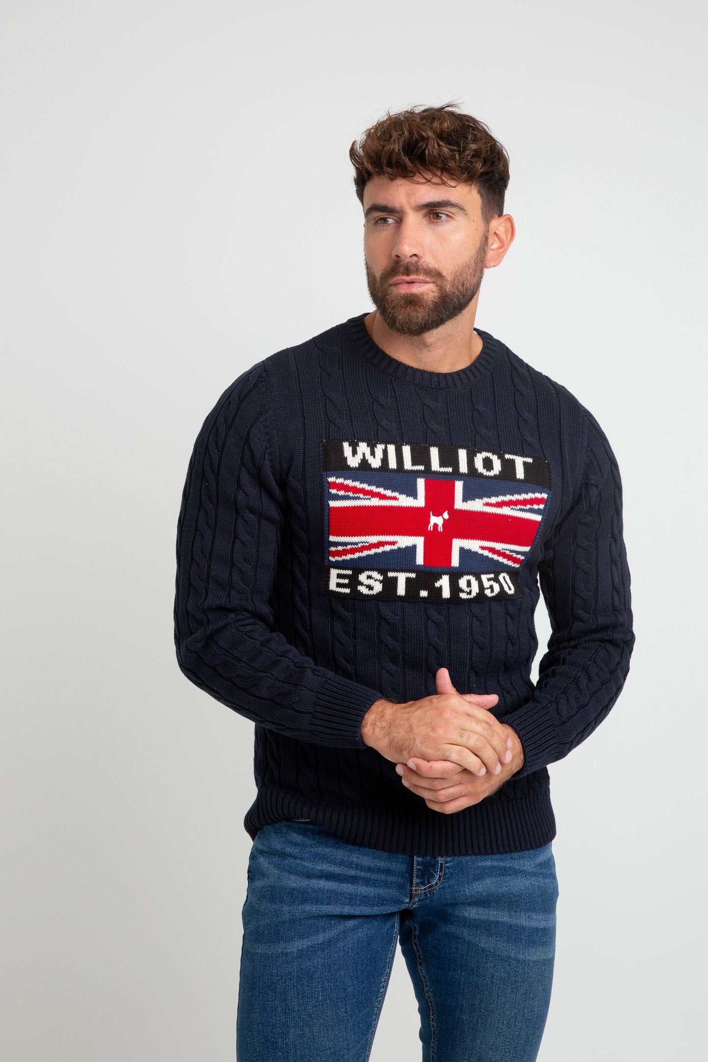 Maglione a trecce blu navy con bandiera