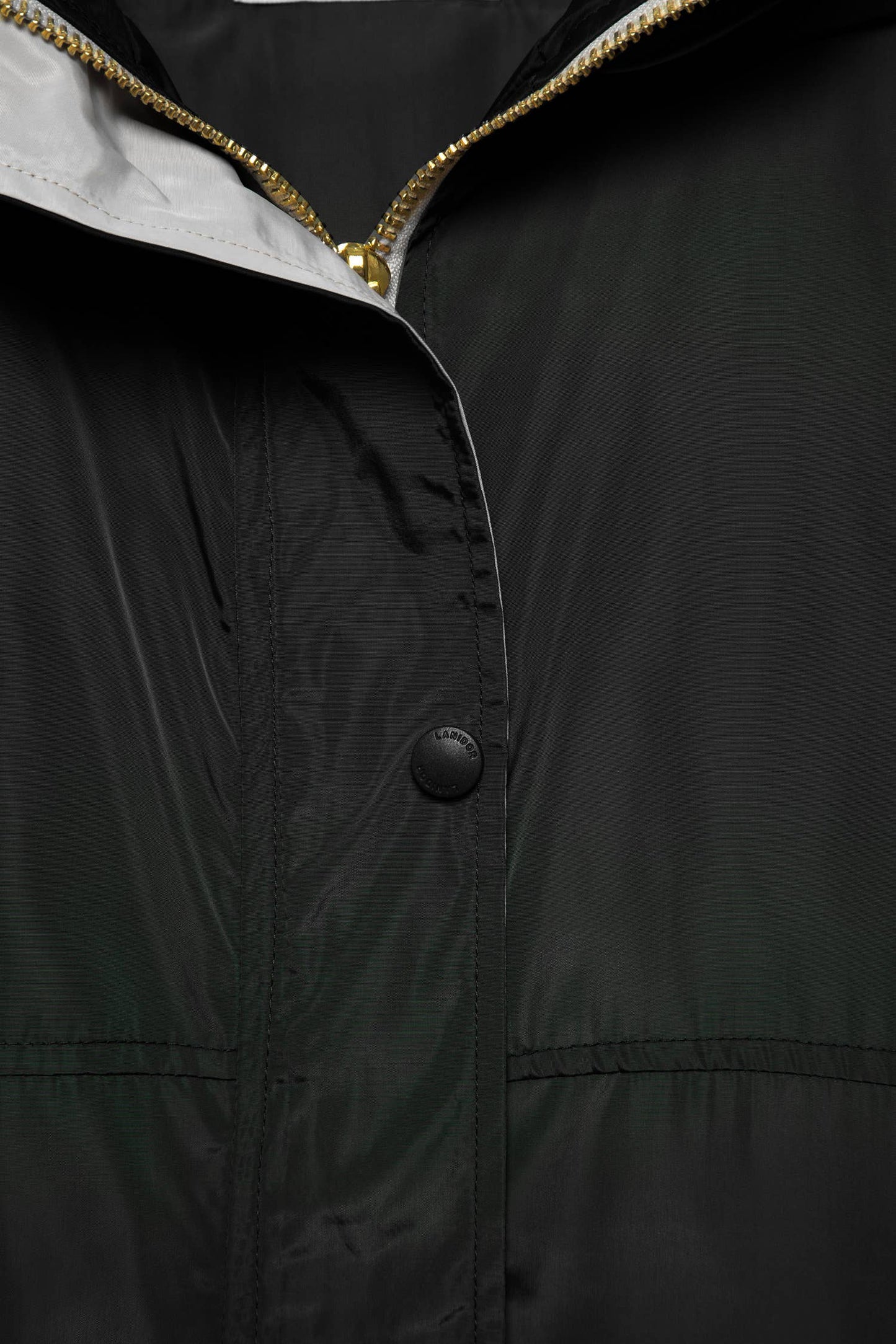 Parka lungo da donna con cappuccio e tasche