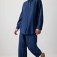 Completo due pezzi blu navy con camicia e pantaloni