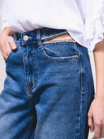 Jeans a vita alta wide leg con strass e strappi