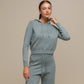 Felpa in maglia con cappuccio da donna