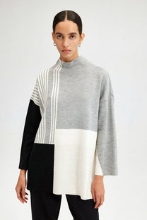 Tunica in maglia con fascia al collo