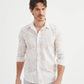Camicia slim elasticizzata con stampa tono su tono