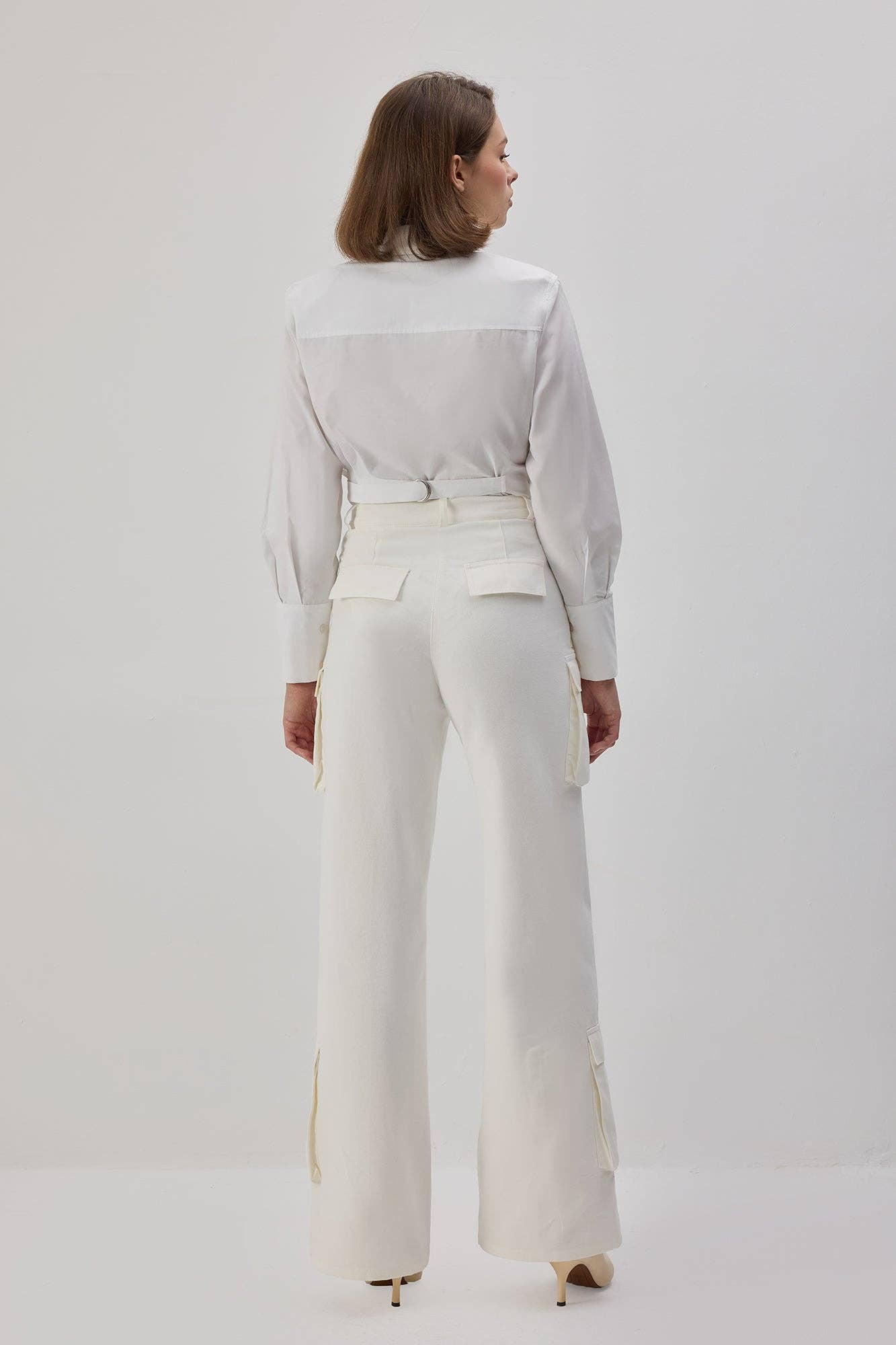 Pantaloni cargo in gabardine di cotone ecrù