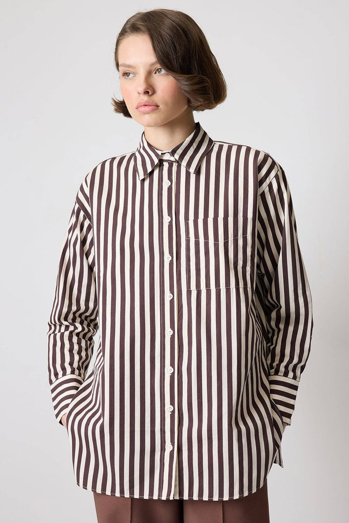 Camicia oversize a righe verticali in viscosa