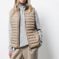 Gilet trapuntato con collo alto e zip