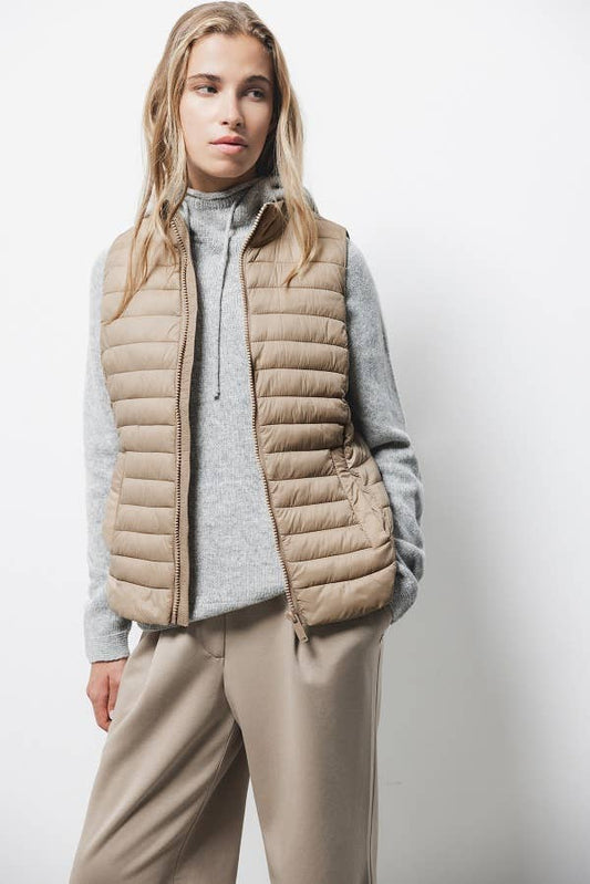 Gilet trapuntato con collo alto e zip