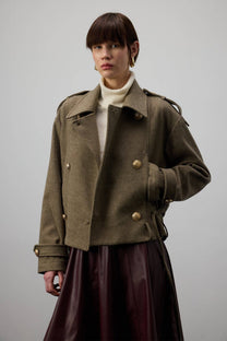 Cappotto corto doppiopetto con cintura