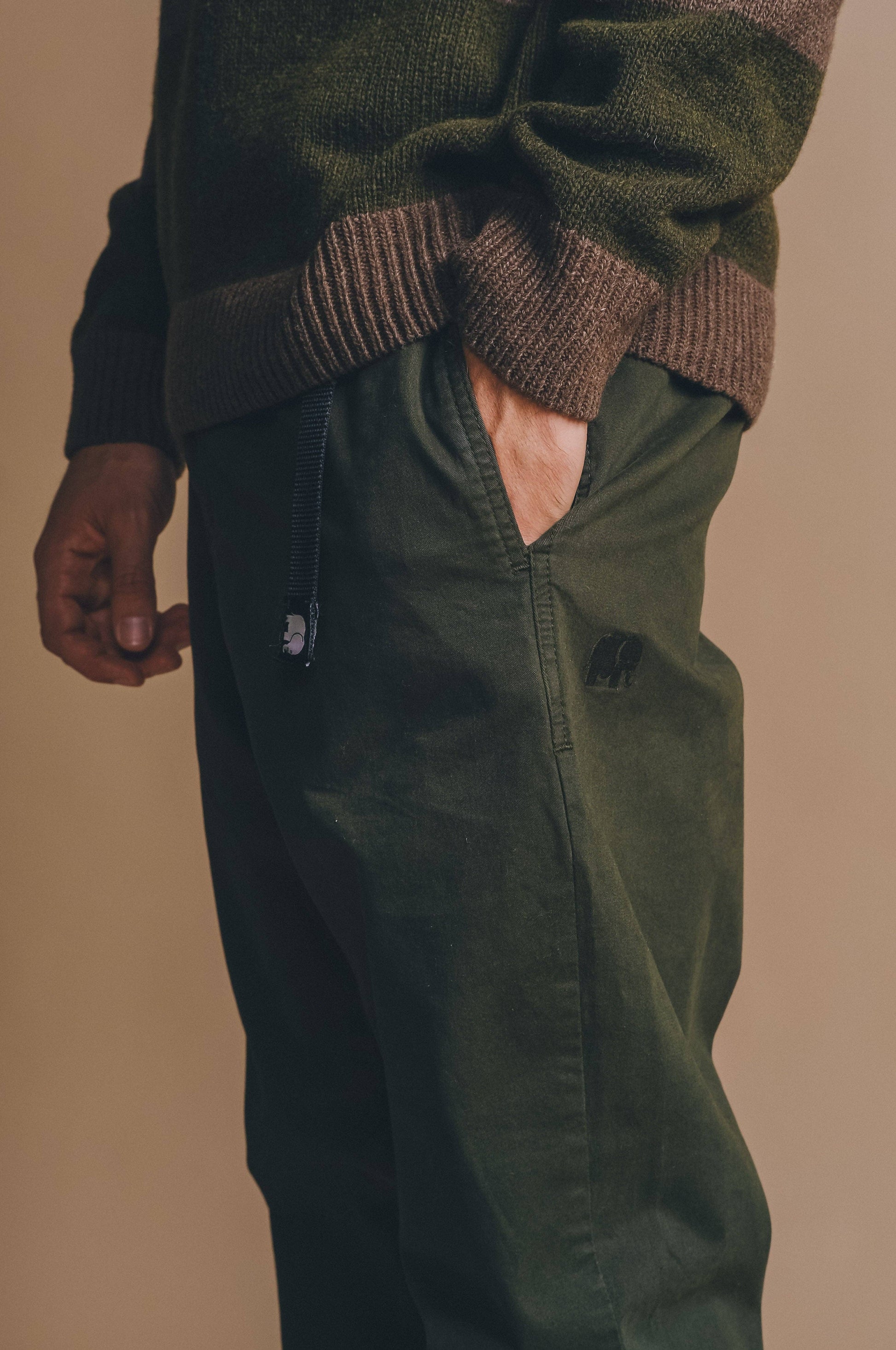 Pantaloni da arrampicata in cotone Ecodye verde oliva scuro