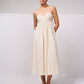 Abito midi in cotone con spalline sottili e schiena elastica