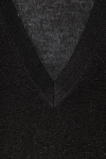 Maglione in maglia rasata con scollo a V e dettagli metallici
