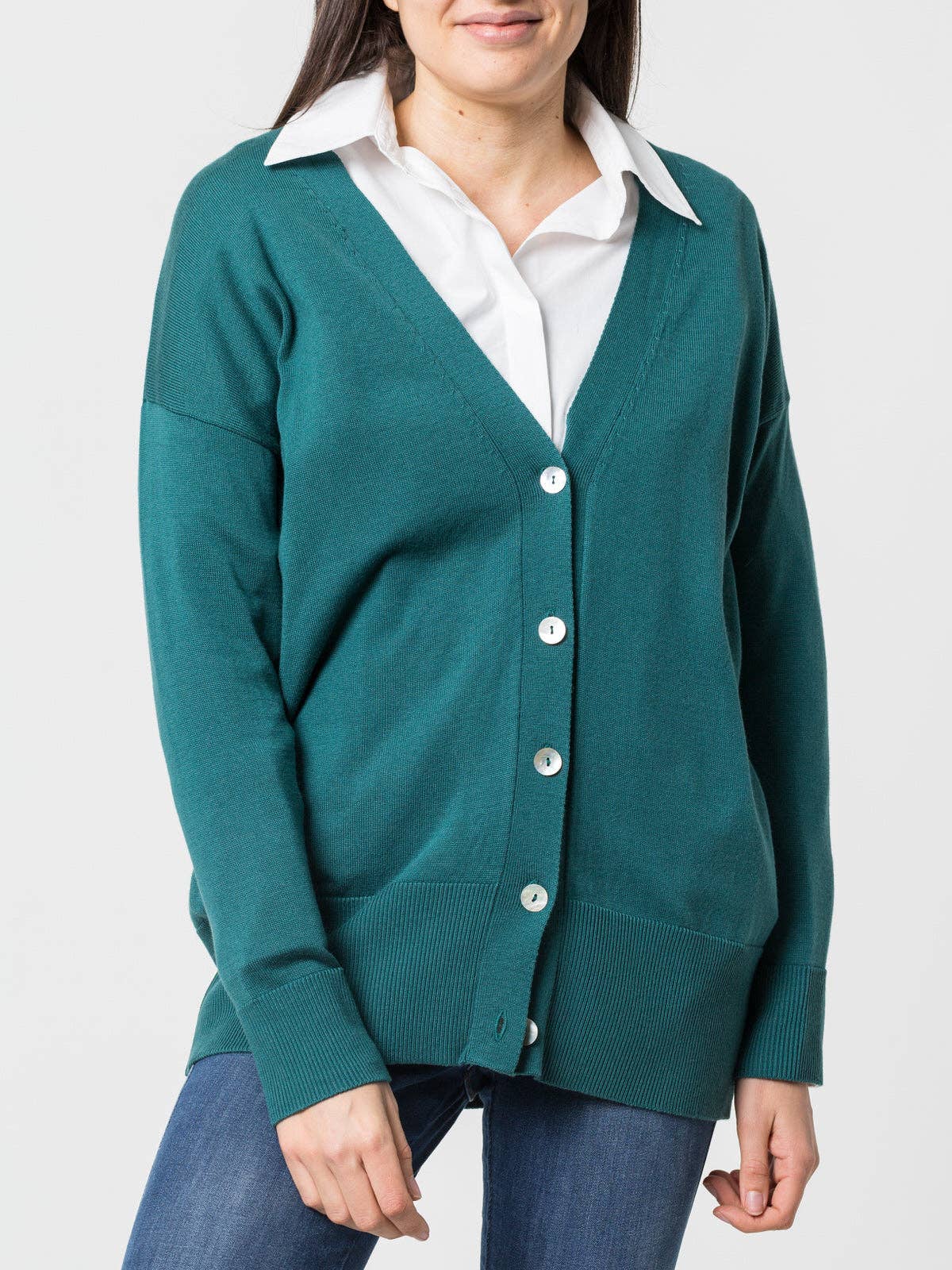 Cardigan lungo con scollo a V e bottoni
