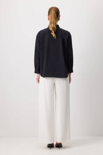 Camicia essenziale oversize in viscosa con tasca