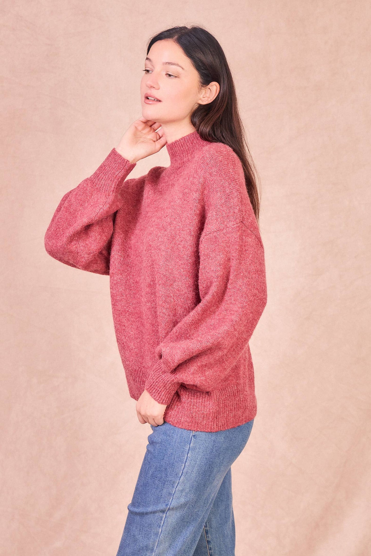 Maglione Manuella morbido con maniche a palloncino e collo alto