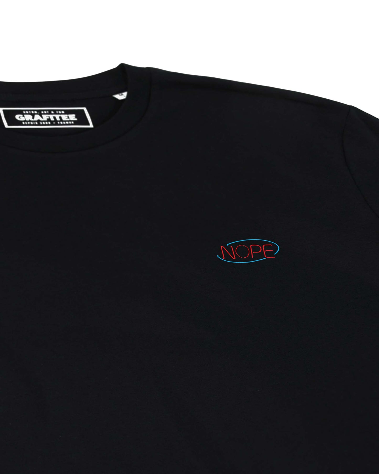 T-shirt ricamata Nope in cotone biologico