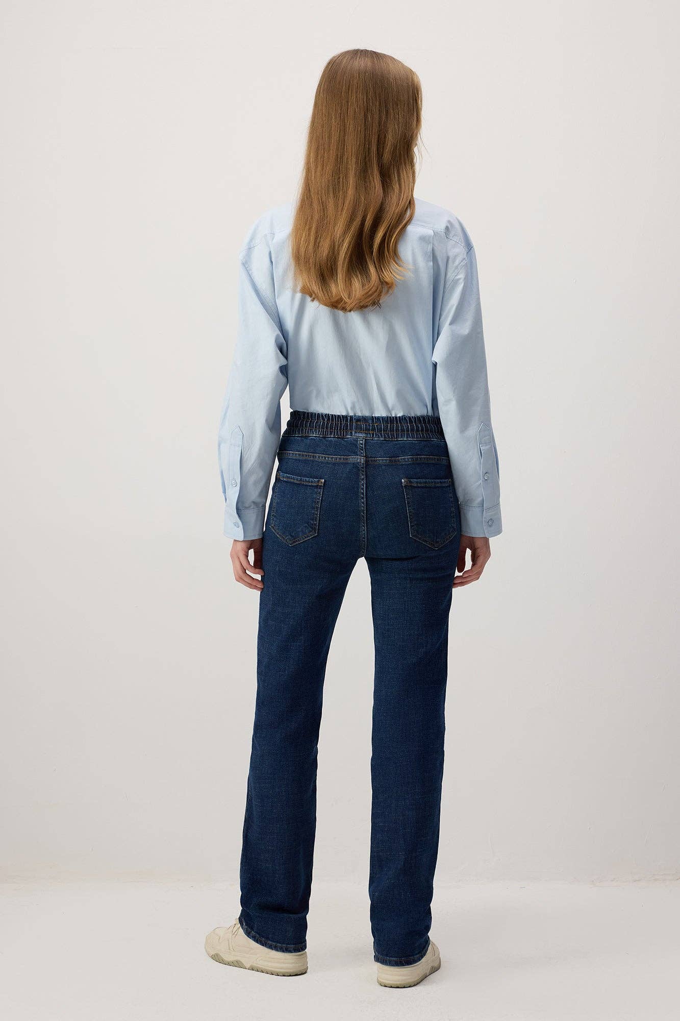 Pantaloni in denim con vita elasticizzata