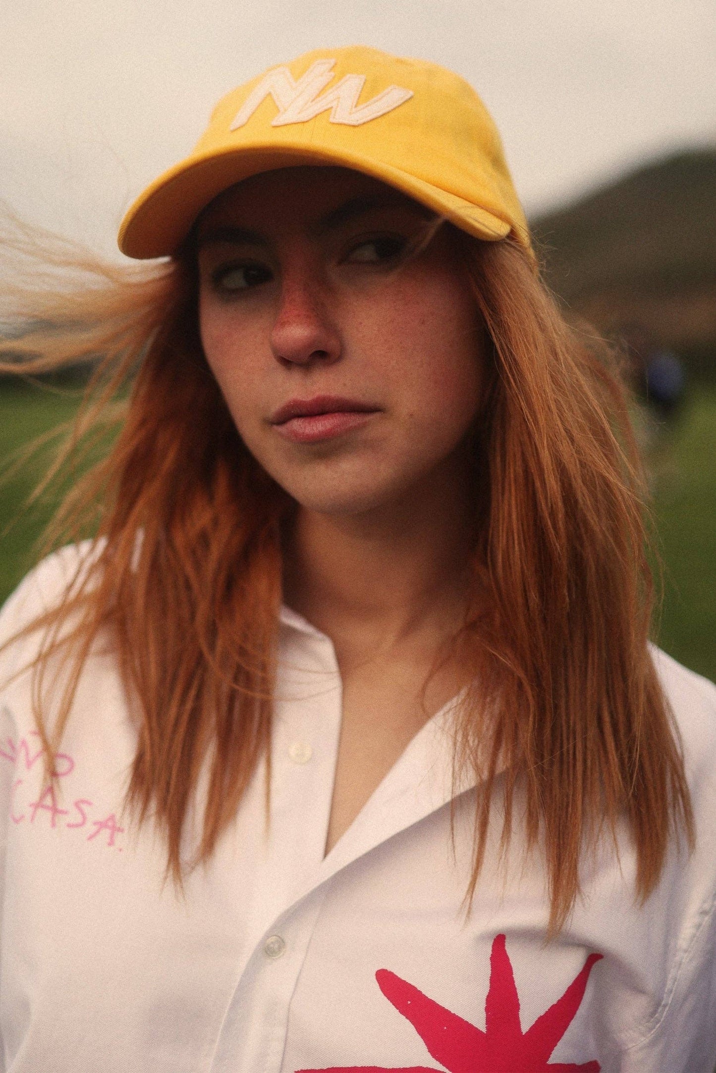 Cappellino snapback giallo in cotone organico con patch