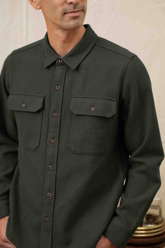 Overshirt in twill riciclato verde salvia scuro