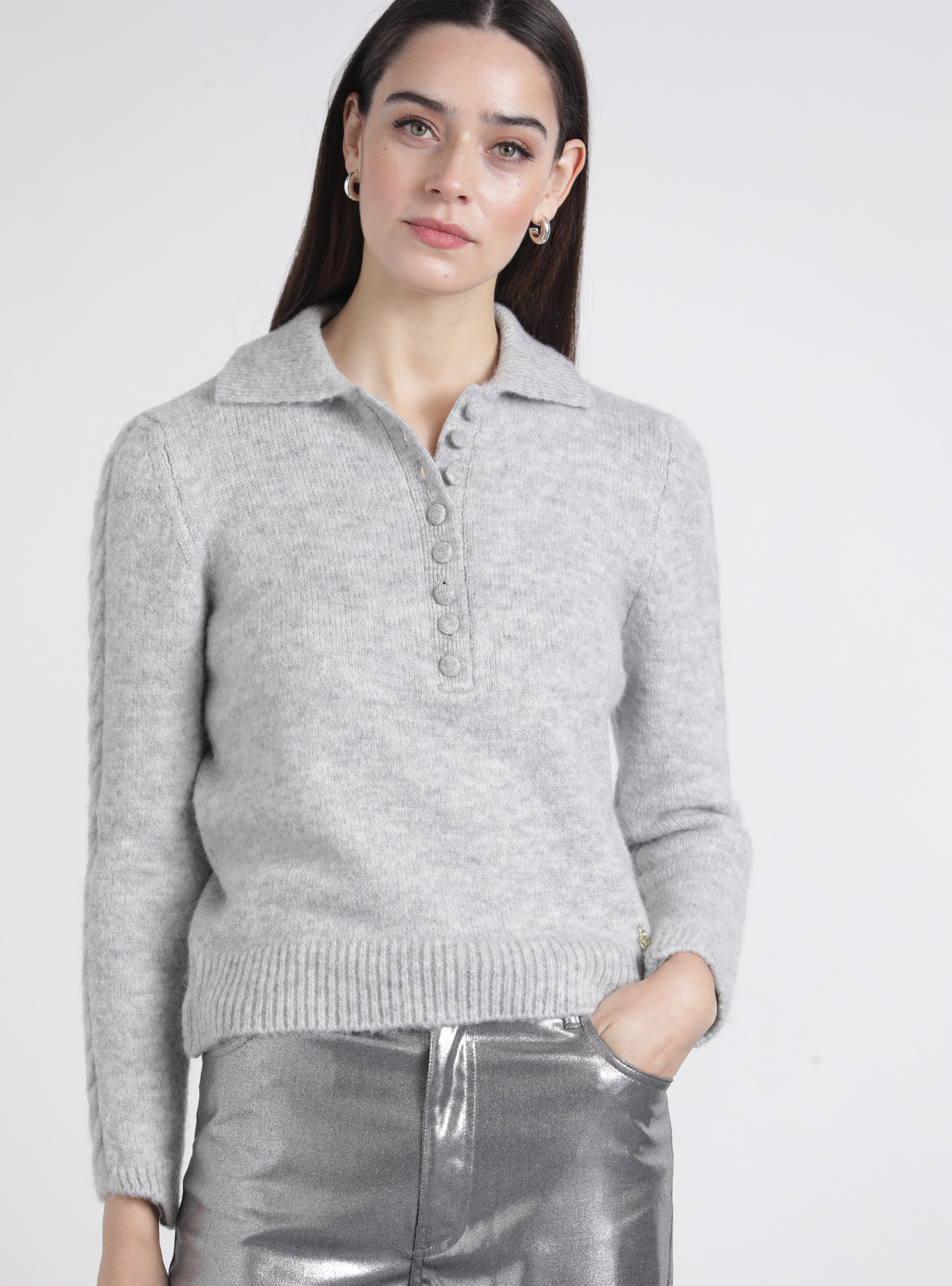 Polo in maglia con maniche a treccia