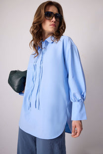 Tunica in cotone con collo a camicia e fiocco