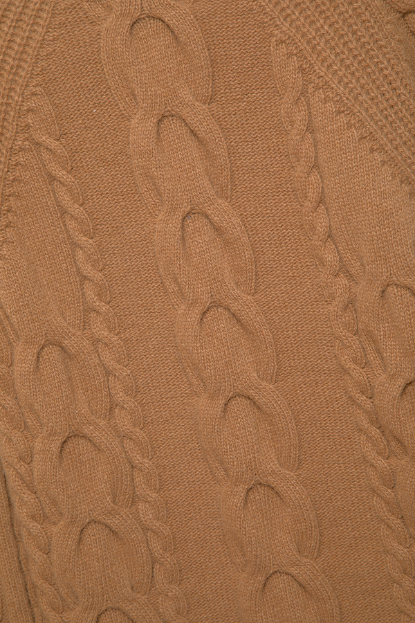 Maglione dolcevita a trecce in lana
