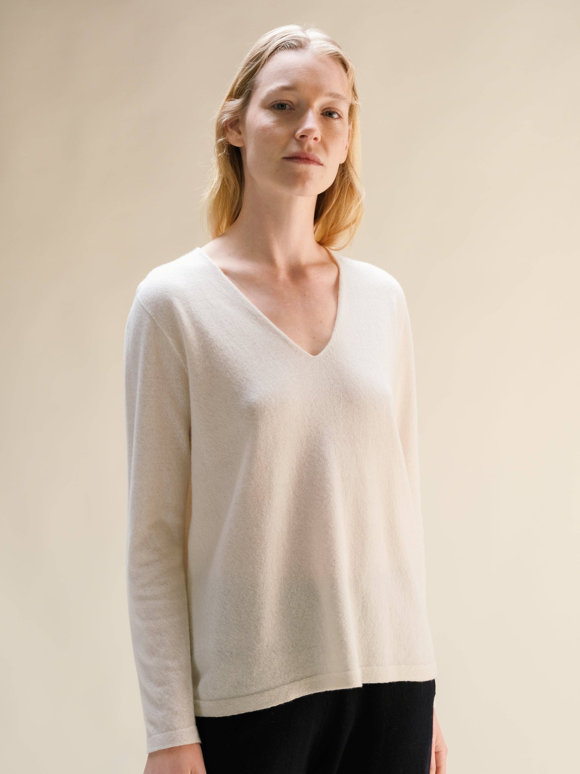 Maglia scollo a V in misto cashmere 3D Knit