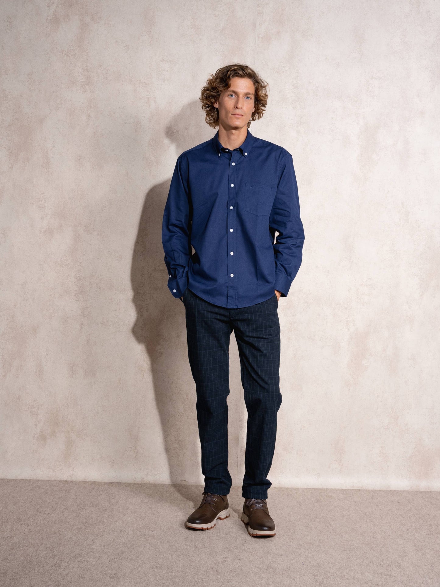 Camicia in popeline di cotone con colletto button-down