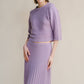 Maglione cropped in misto cashmere con maniche raglan 3/4