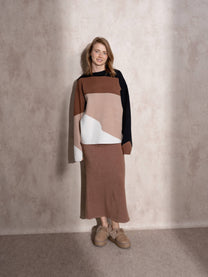 Gonna lunga in maglia con spacco