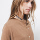 Cardigan in maglia rasata con bottoni a contrasto