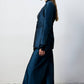 Completo donna blu navy con giacca asimmetrica e pantaloni palazzo