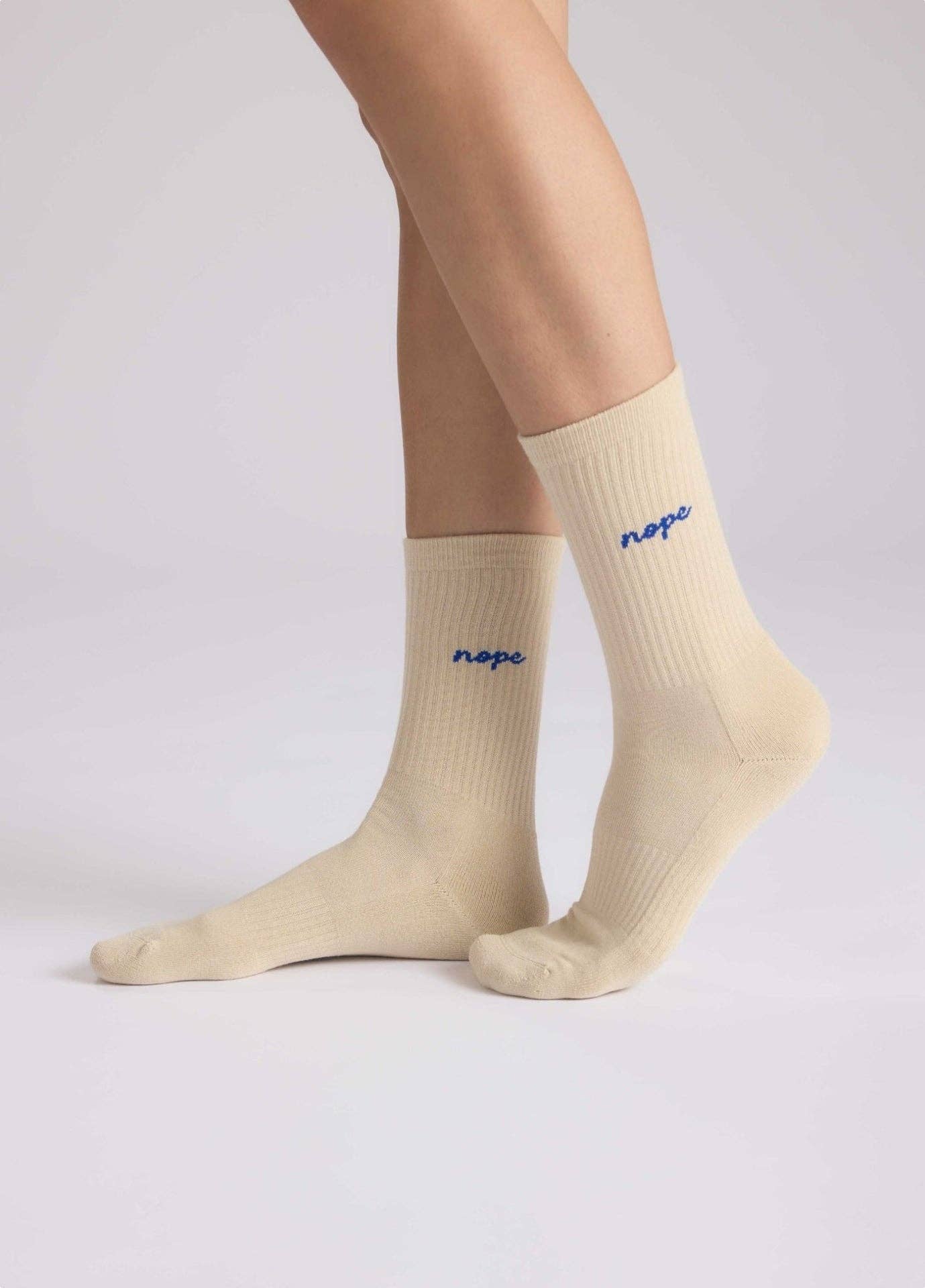 Calzini “Nope” in cotone biologico con lettering